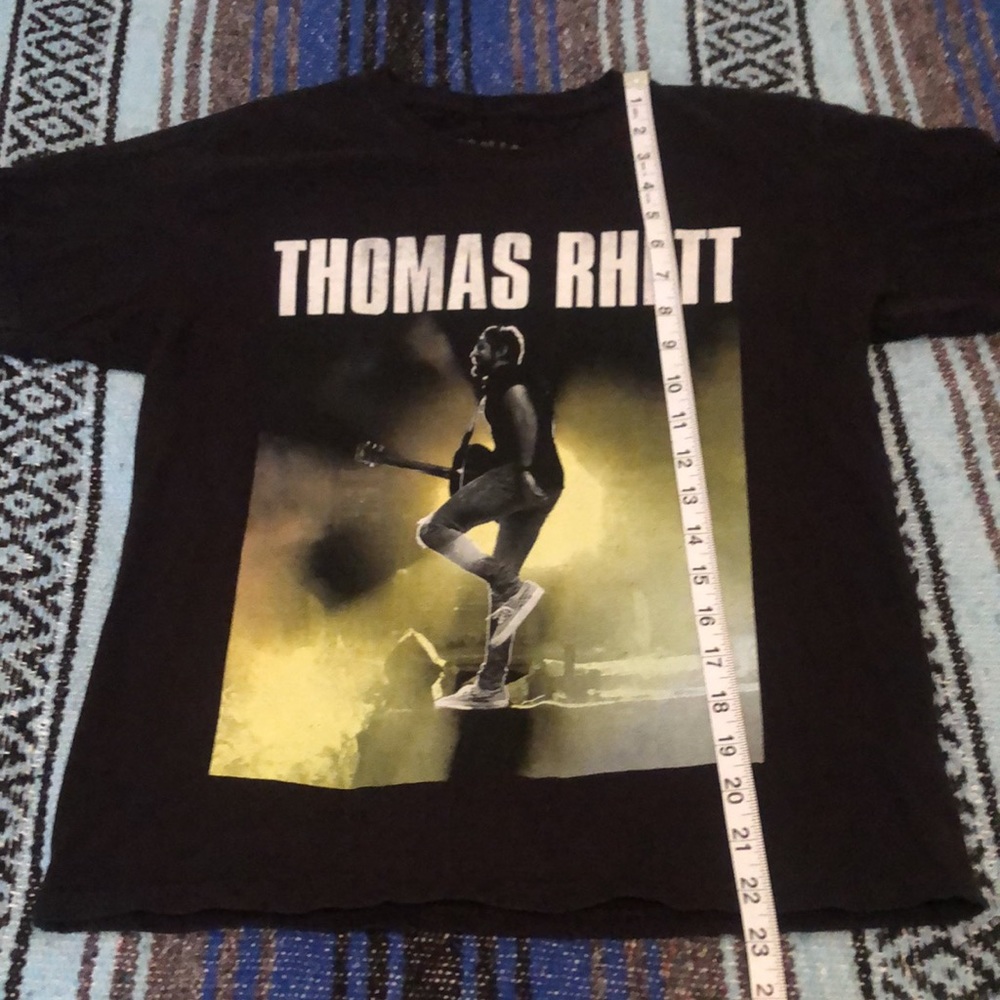 Thomas Rhett Concert Tee Shirt - Picture 5 of 6